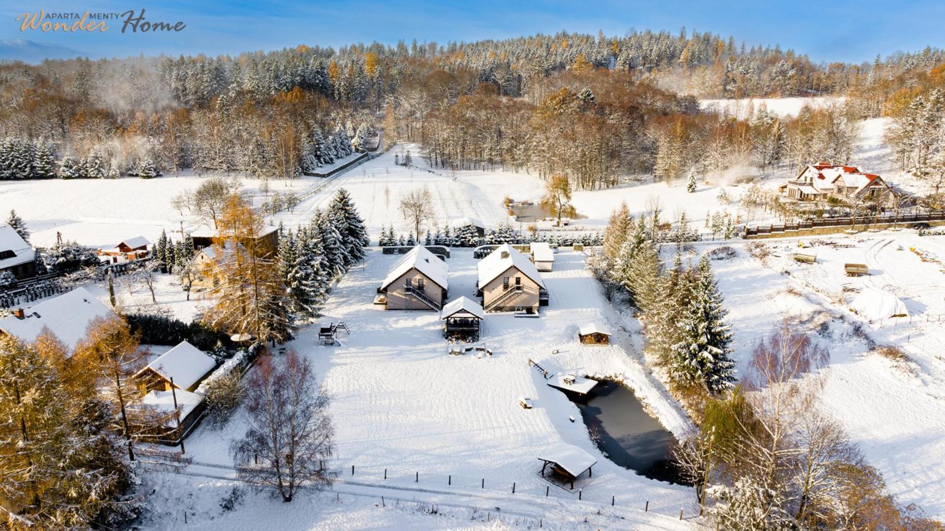 Apartamenty Czerwony Dworek - Duzy Teren Zielony, Plac Zabaw, Miejsce Na Grilla I Staw Z Mozliwoscia Wedkowania, Boisko มิสลาโกวิเซ ภายนอก รูปภาพ